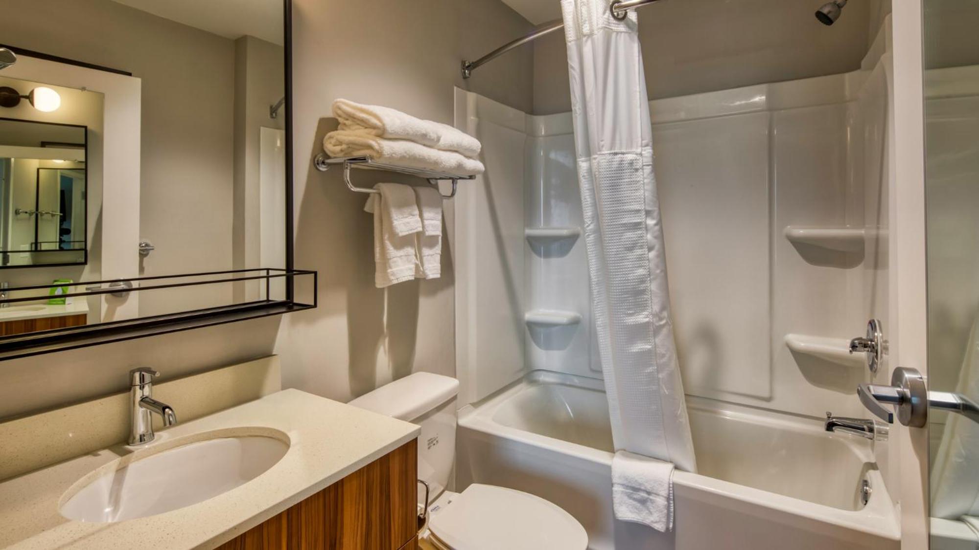 Uptown Suites Extended Stay Charlotte Nc - Concord Exterior photo